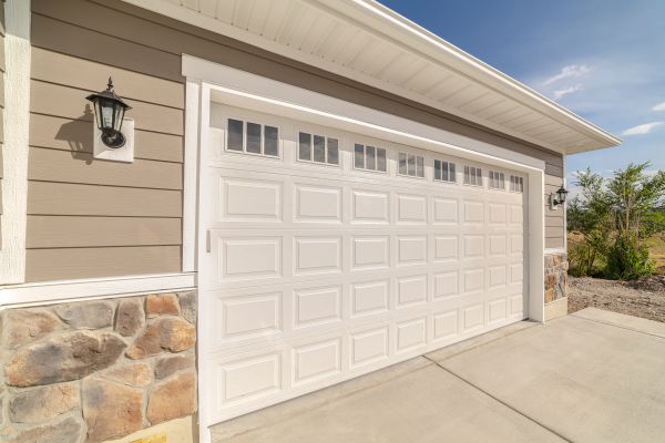 Garage Lifting in Truckee